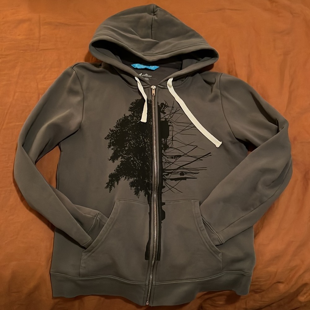 Comfy threadless “Analogy” Unisex M Hoodie.